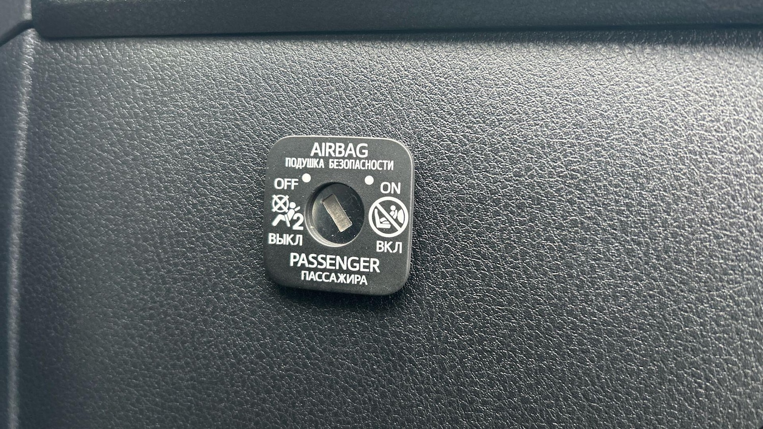 Used Toyota C-HR 2022 for sale - 77156243: Photo 44