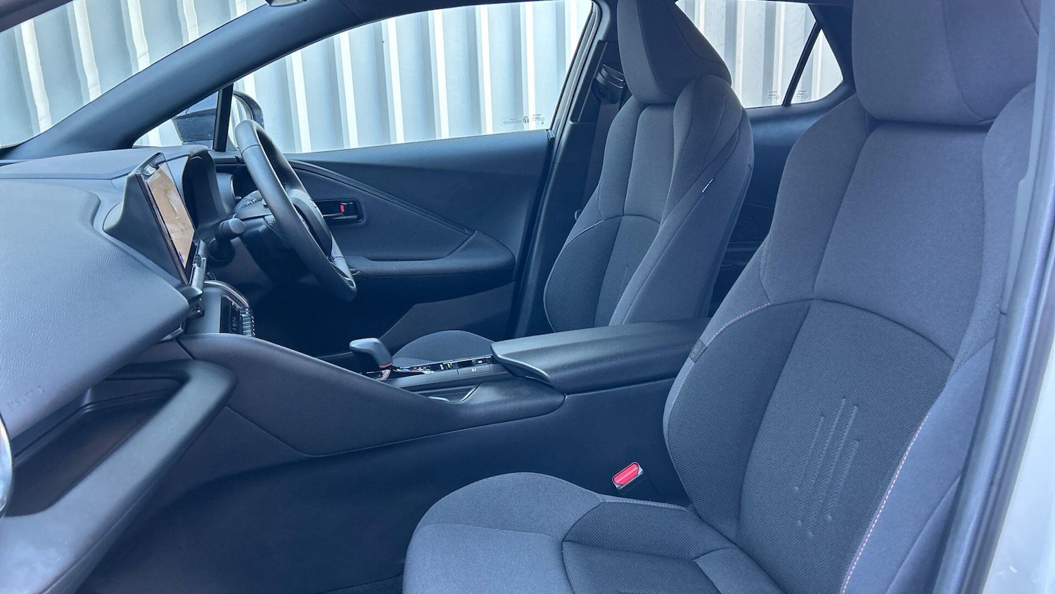 Used Toyota C-HR 2024 for sale - 77131890: Photo 14