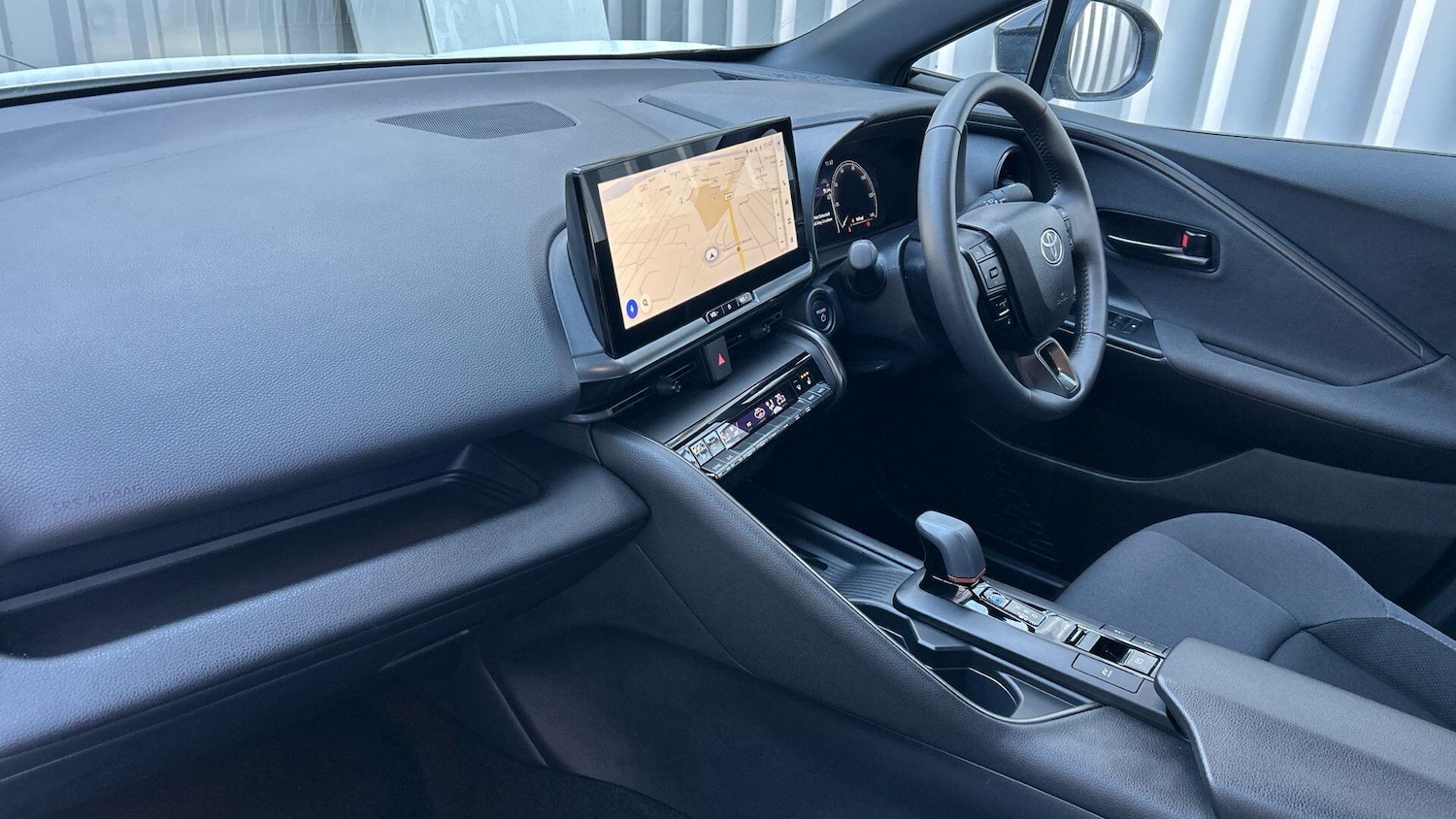 Used Toyota C-HR 2024 for sale - 77131890: Photo 43