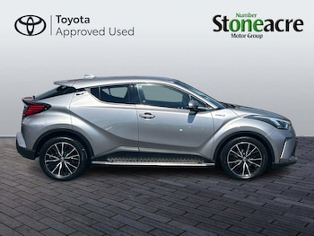 Used Toyota C-HR 2020 for sale - 79132405: Photo