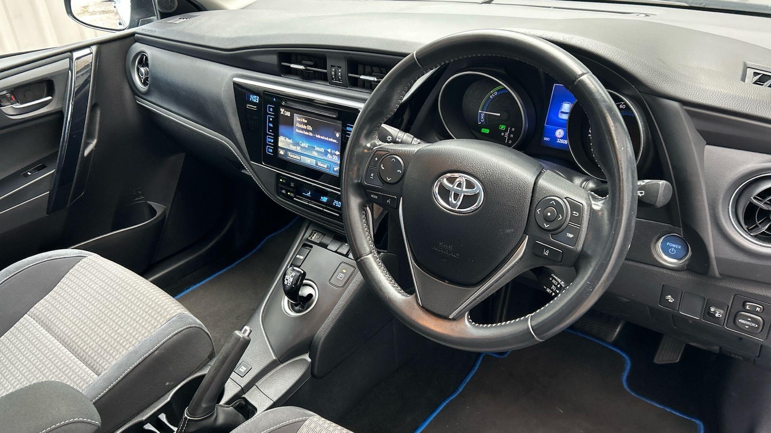 Used Toyota Auris 2017 for sale - 76472221: Photo 12