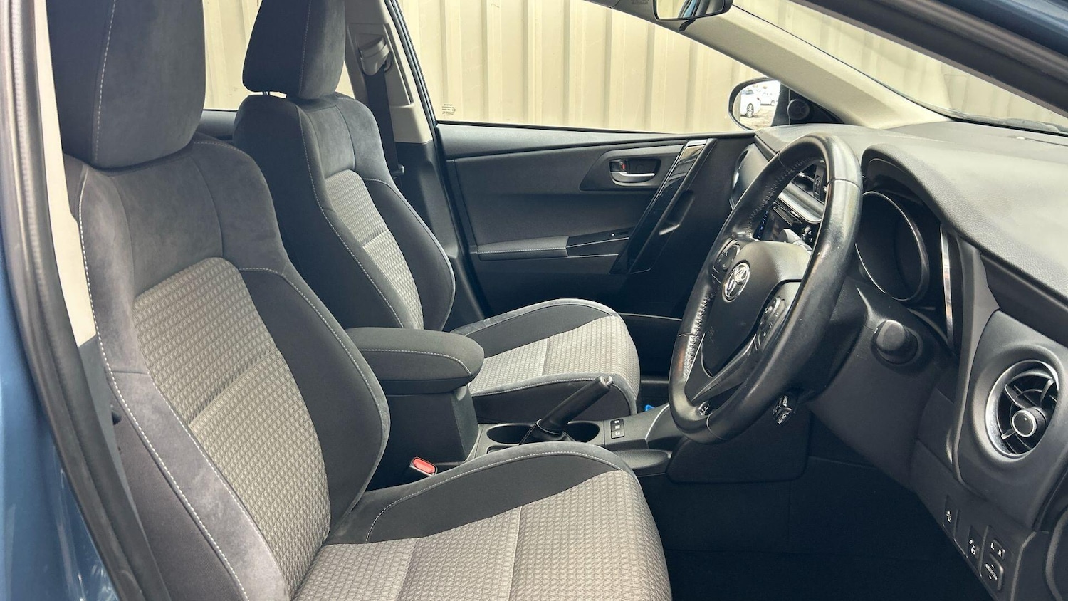 Used Toyota Auris 2017 for sale - 76472221: Photo 17