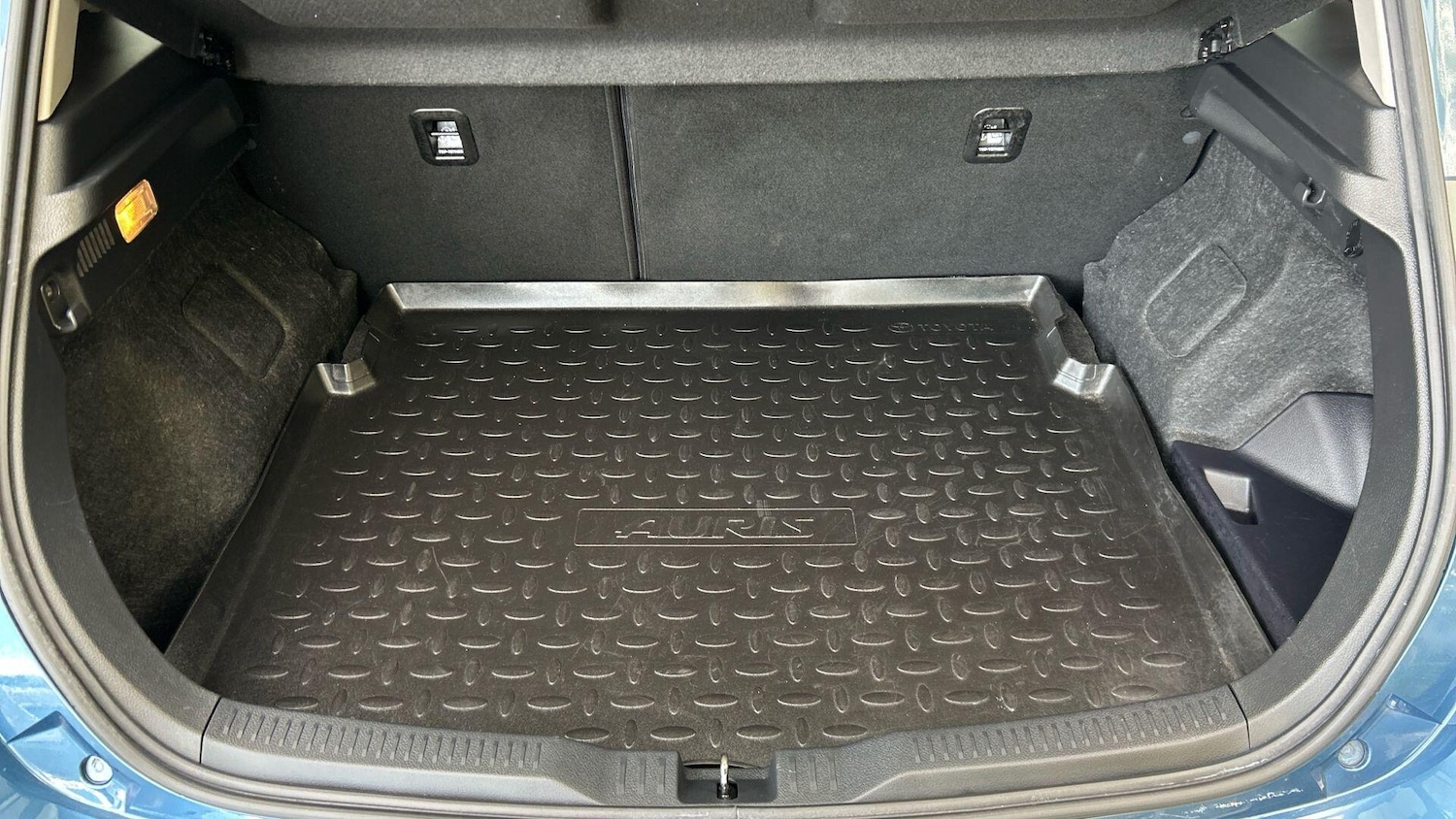 Used Toyota Auris 2017 for sale - 76472221: Photo 20