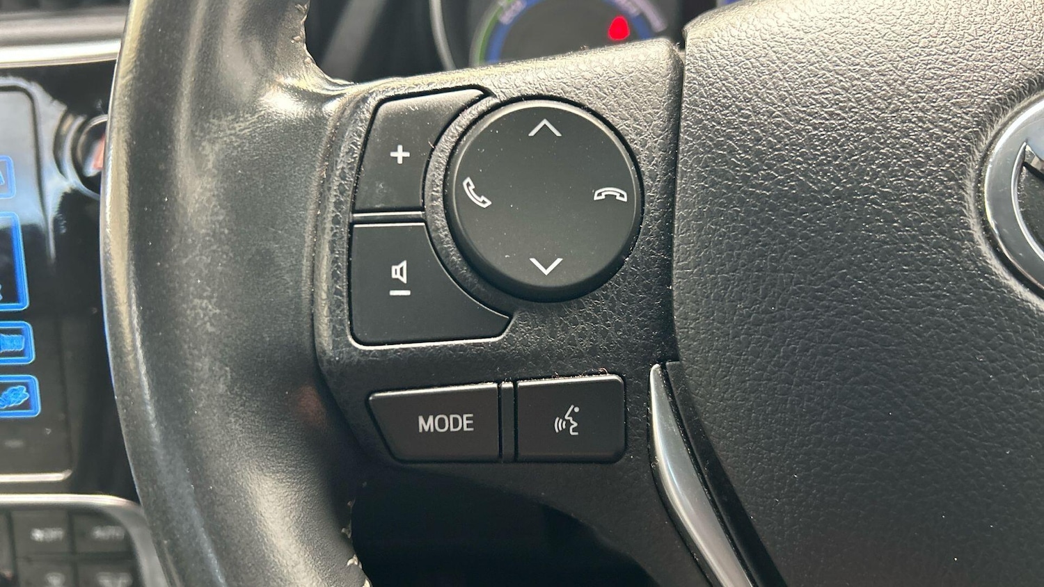 Used Toyota Auris 2017 for sale - 76472221: Photo 36