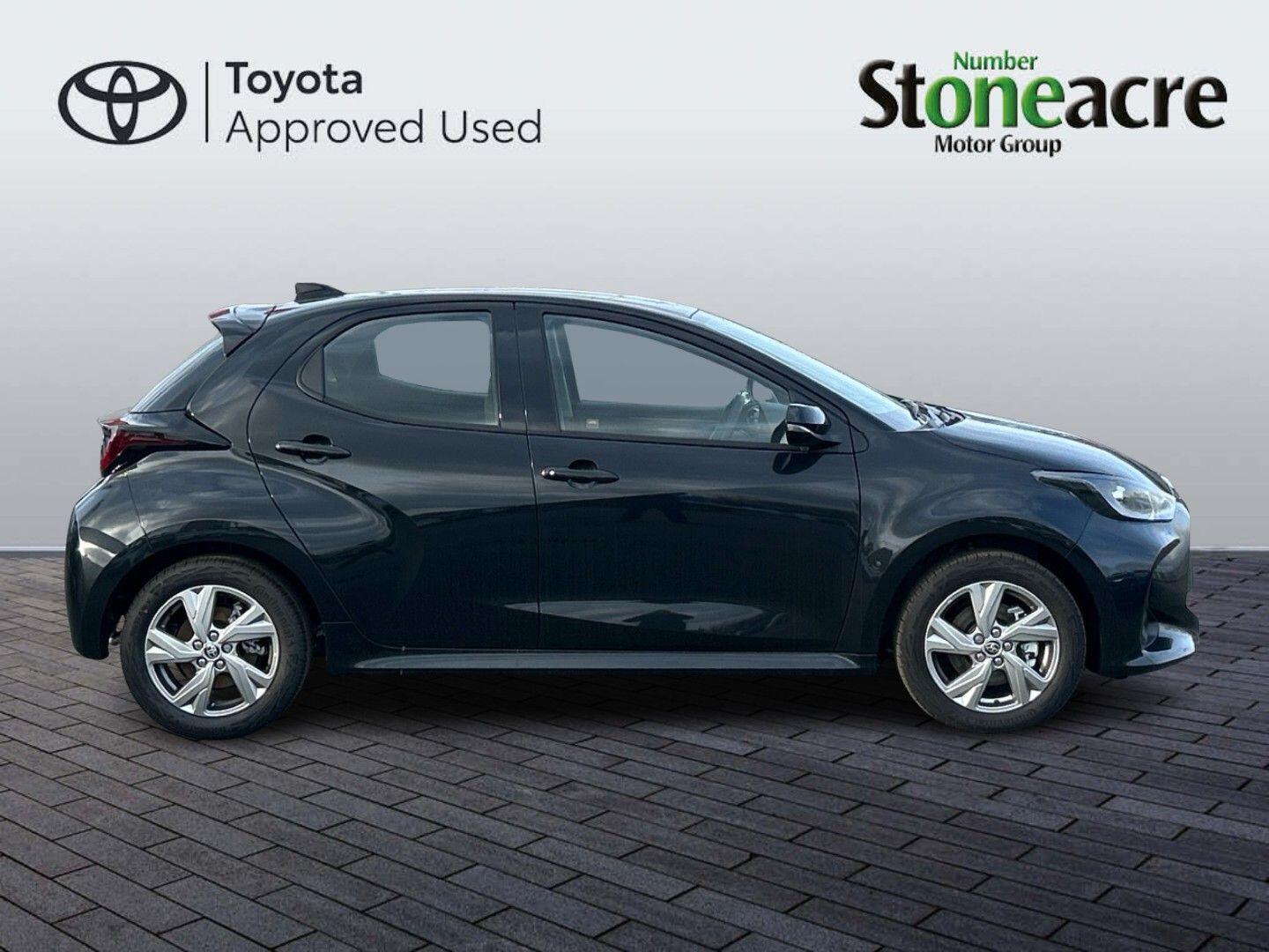 Used Toyota Yaris 2025 for sale - 77598560: Photo 2