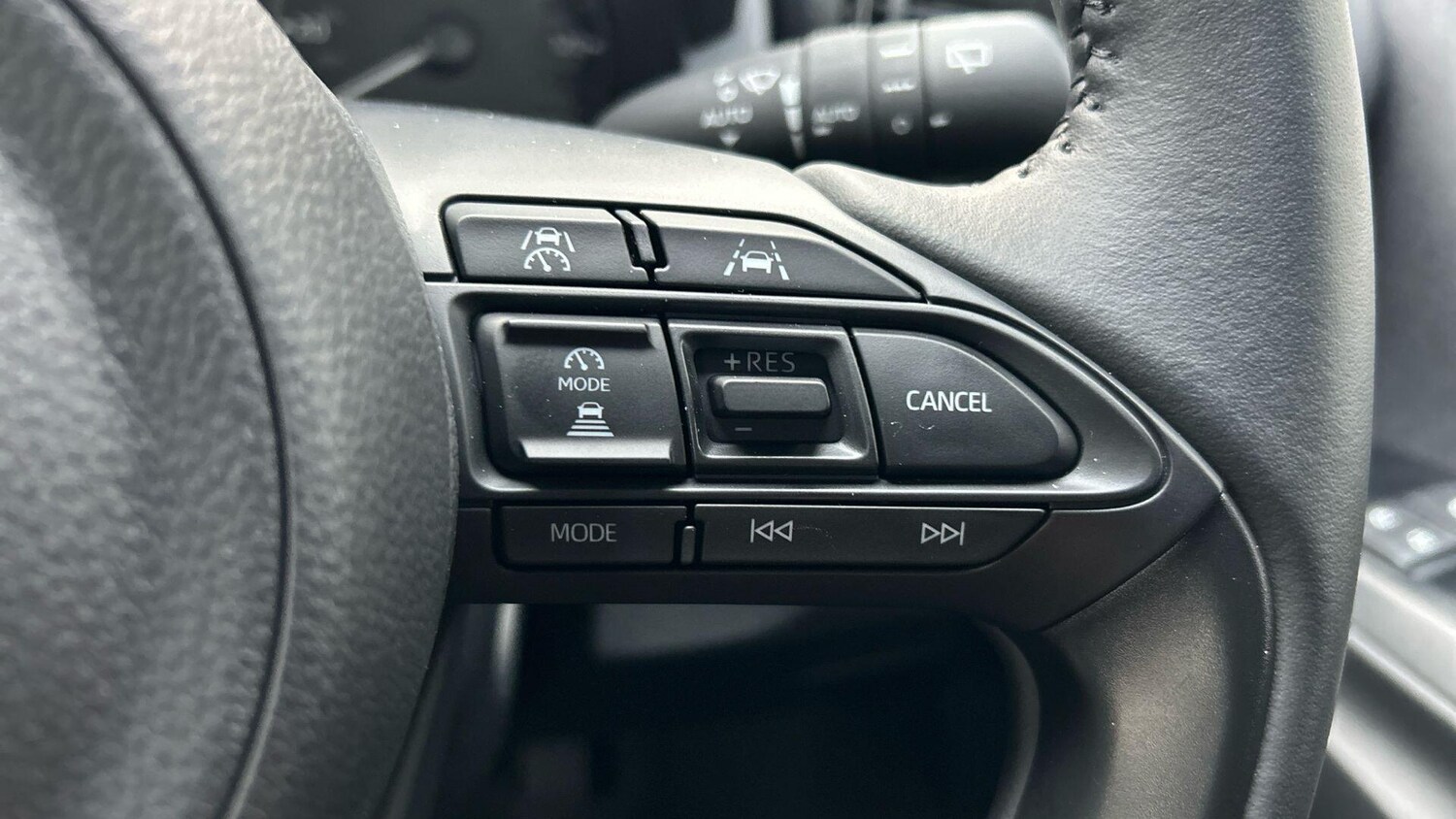 Used Toyota Yaris 2025 for sale - 77598560: Photo 34