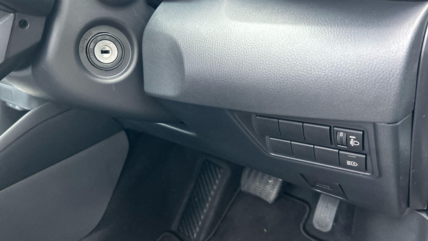 Used Toyota Yaris 2025 for sale - 77598560: Photo 37