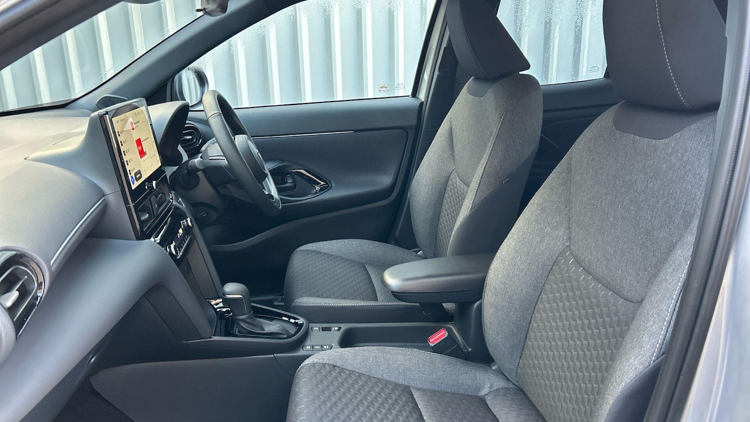 Used Toyota Yaris Cross for sale - 76802337: Photo 14