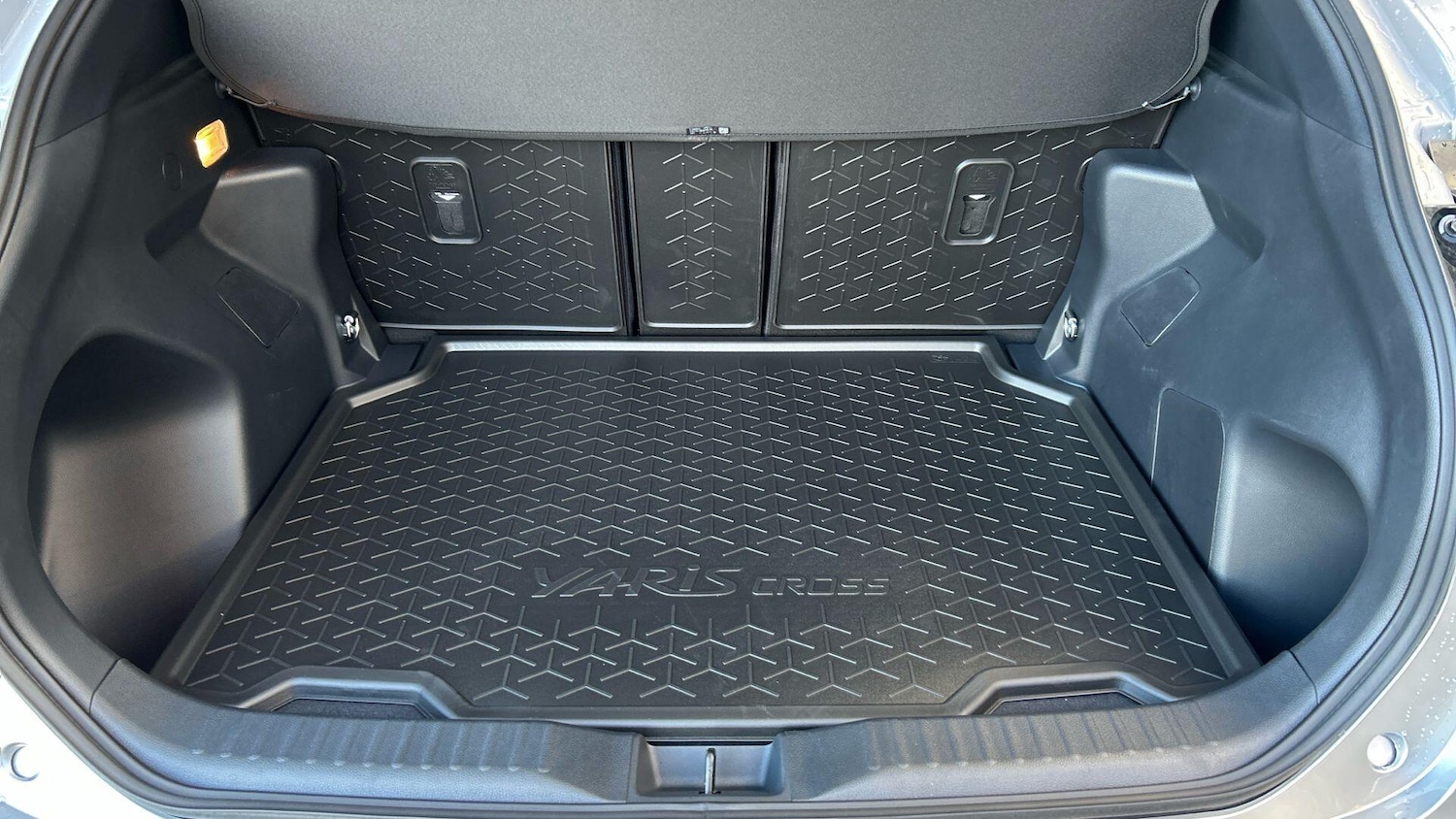 Used Toyota Yaris Cross for sale - 76802337: Photo 18