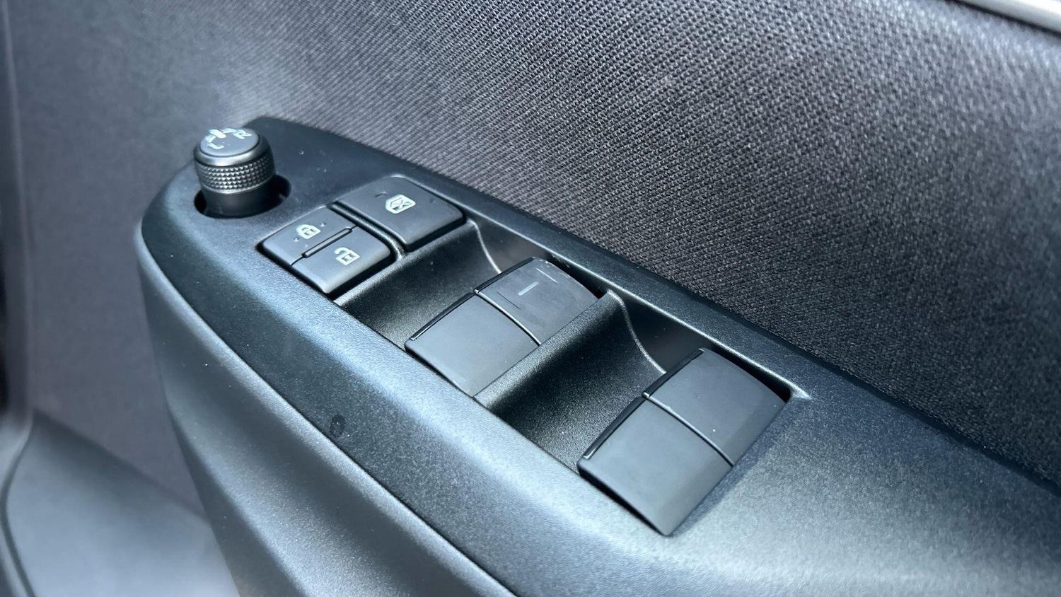 Used Toyota Yaris Cross for sale - 76802337: Photo 36