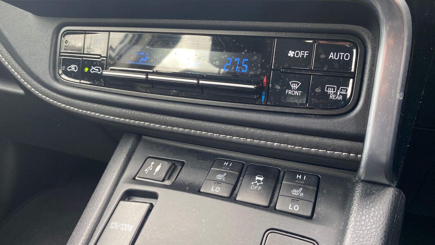 Used Toyota Auris 2017 for sale - 77091419: Photo 32