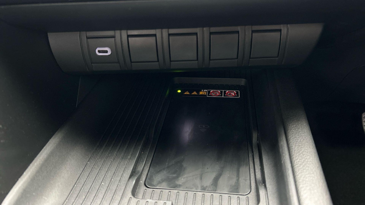 Used Toyota C-HR 2025 for sale - 78100906: Photo 31