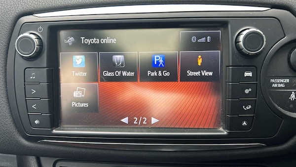 Used Toyota Yaris 2016 for sale - 76239409: Photo 31