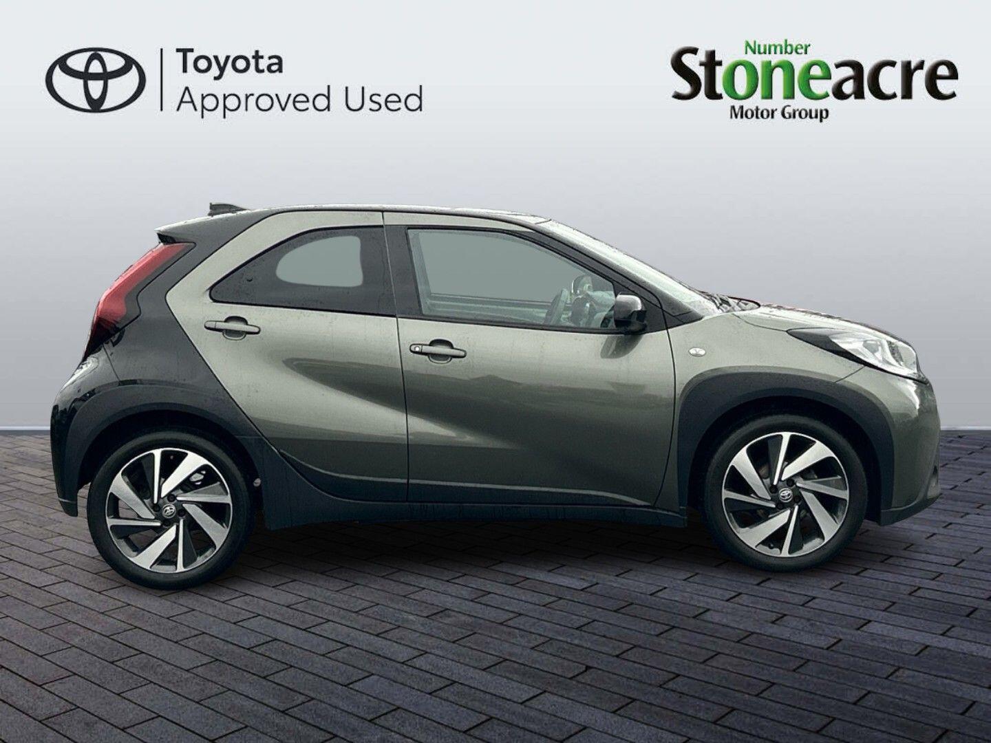 Used Toyota Aygo X 2023 for sale - 77376325: Photo 2