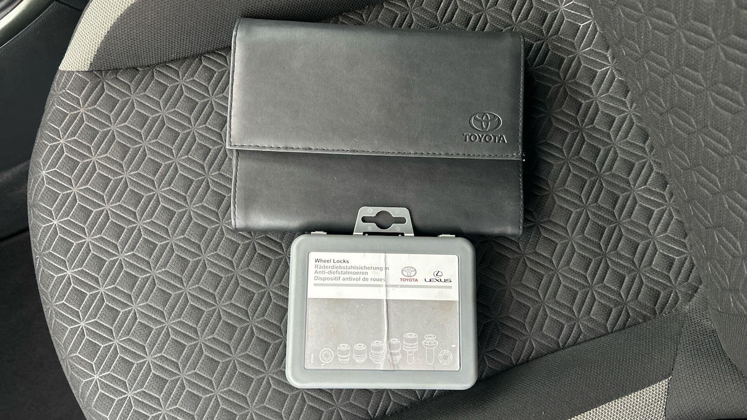 Used Toyota Aygo X 2023 for sale - 77376325: Photo 38