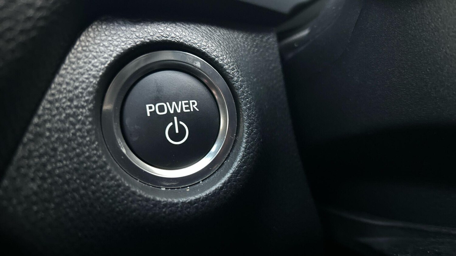 Used Toyota RAV4 2025 for sale - 77524021: Photo 30