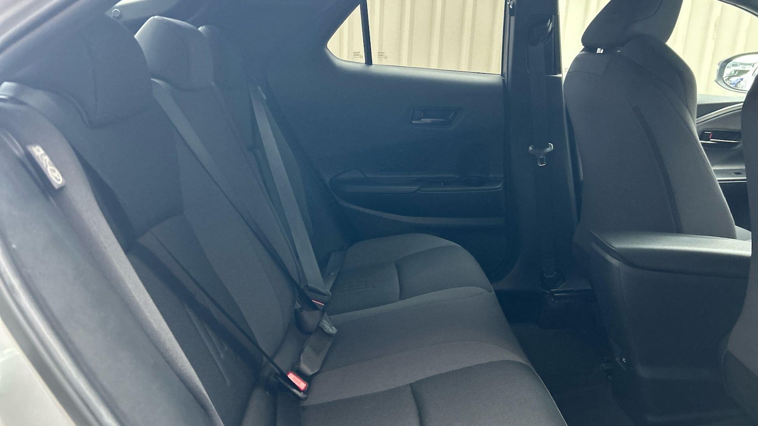 Used Toyota C-HR 2024 for sale - 76457346: Photo 18