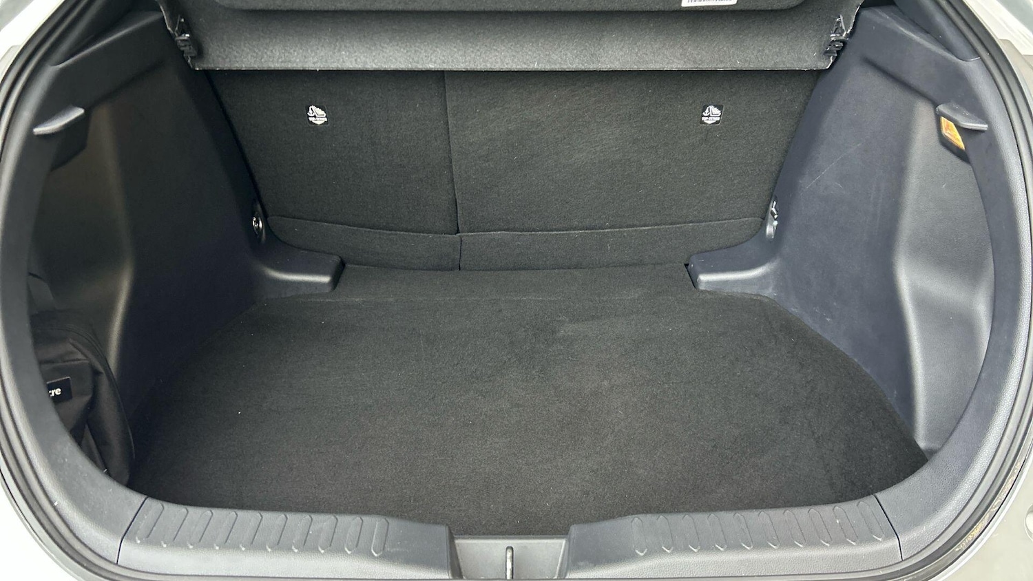 Used Toyota C-HR 2024 for sale - 76457346: Photo 20