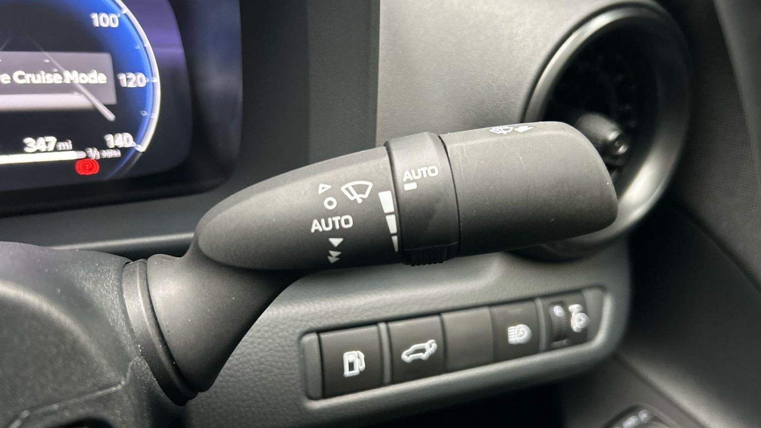 Used Toyota C-HR 2024 for sale - 76457346: Photo 42