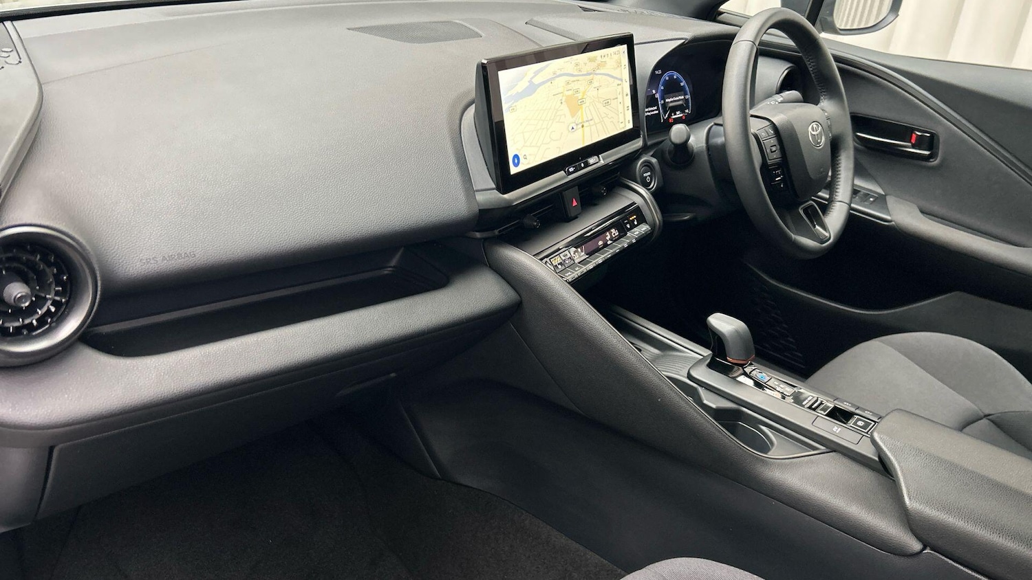 Used Toyota C-HR 2024 for sale - 76457346: Photo 44