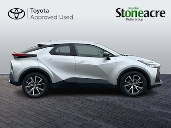 Used Toyota C-HR 2024 for sale - 76457346: Photo