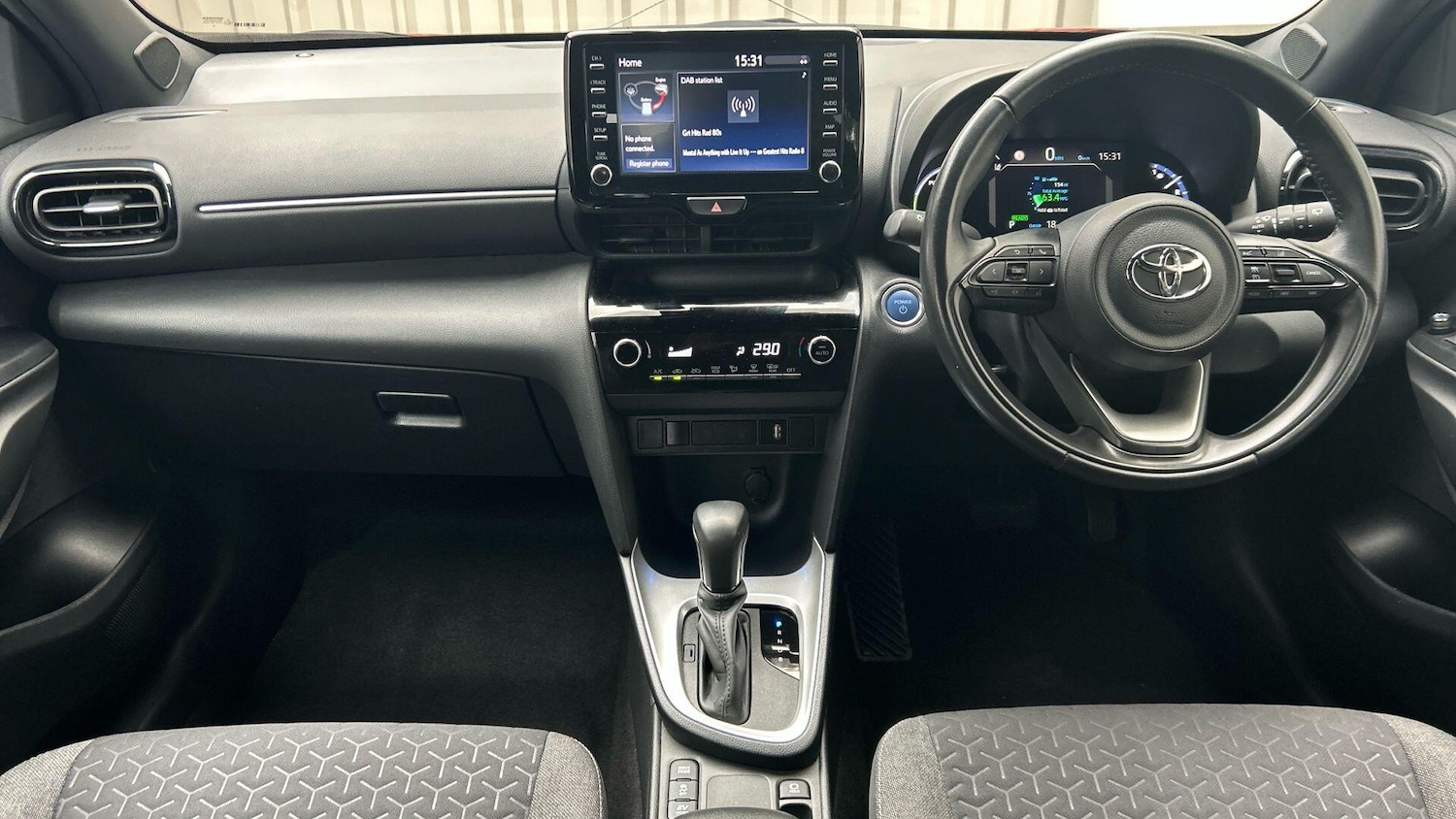 Used Toyota Yaris Cross 2024 for sale - 76109695: Photo 11