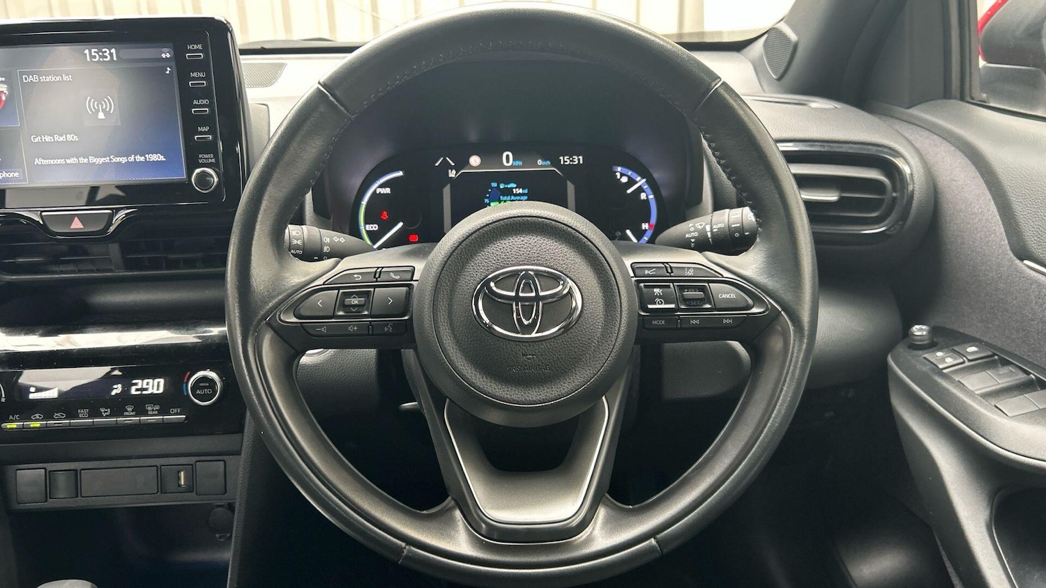 Used Toyota Yaris Cross 2024 for sale - 76109695: Photo 14