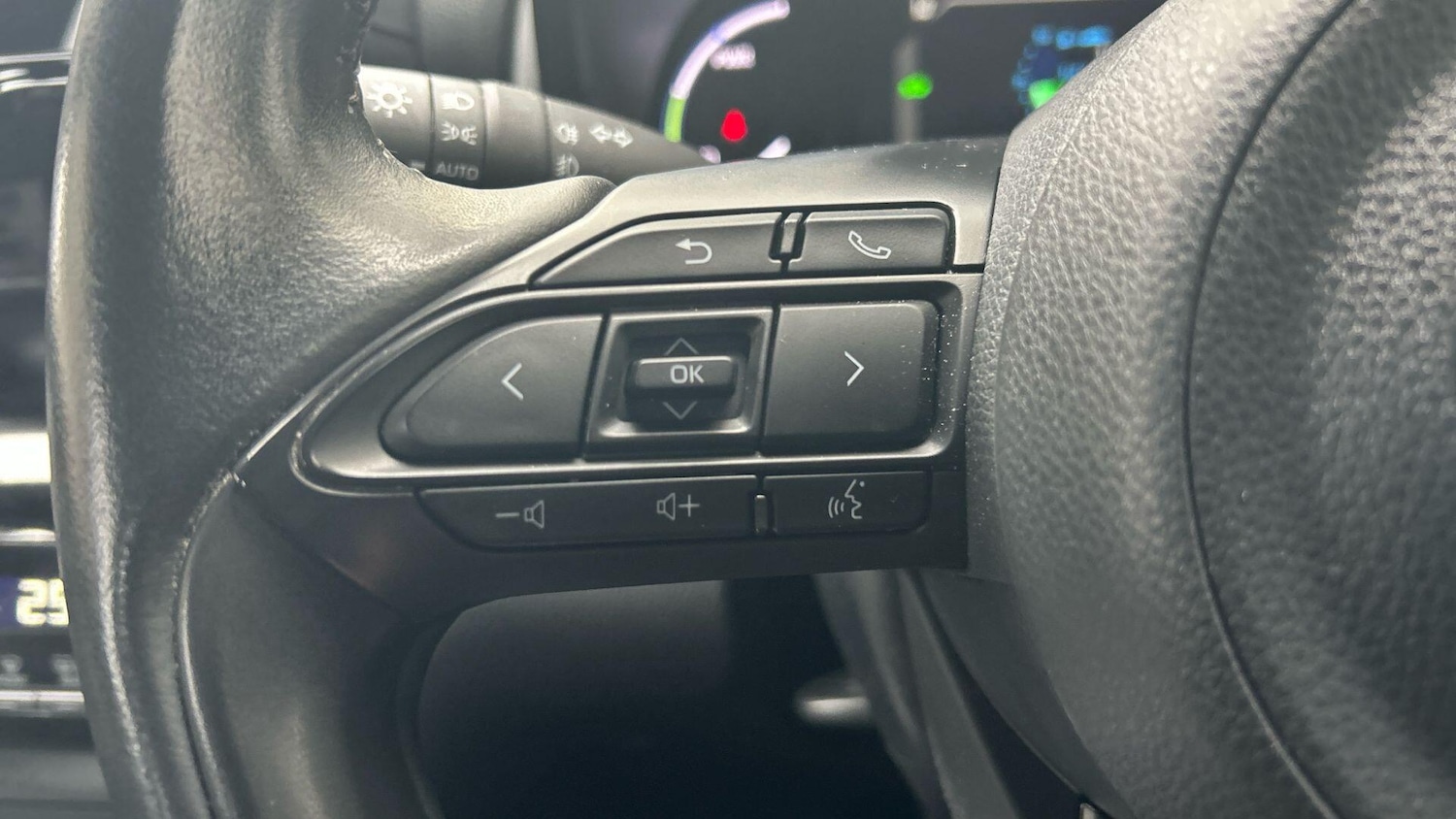 Used Toyota Yaris Cross 2024 for sale - 76109695: Photo 35