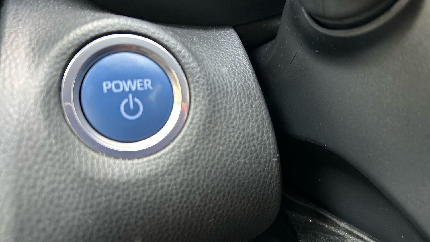 Used Toyota Yaris Cross 2022 for sale - 76550611: Photo 35