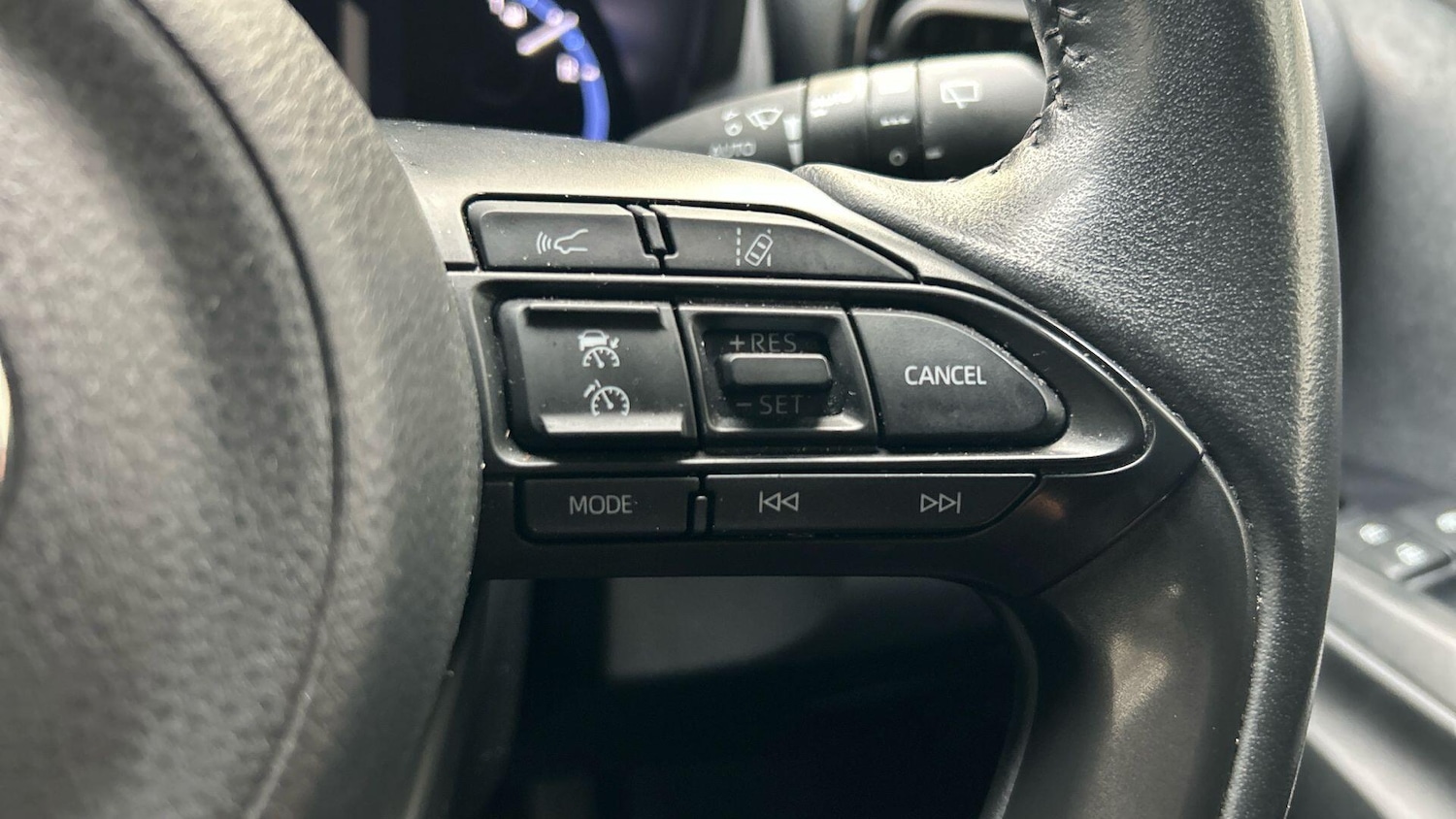 Used Toyota Yaris Cross 2022 for sale - 76550611: Photo 37