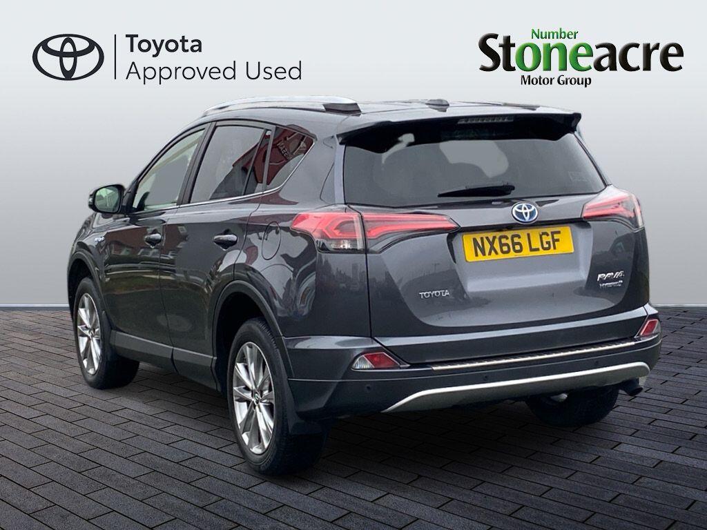 Used Toyota RAV4 2016 for sale - 77290782: Photo 5