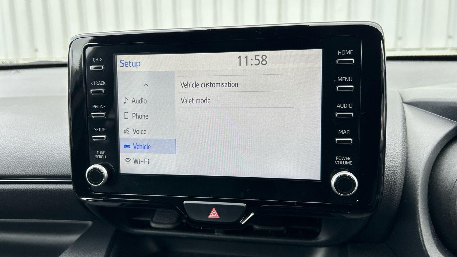 Used Toyota Yaris 2023 for sale - 77574455: Photo 28