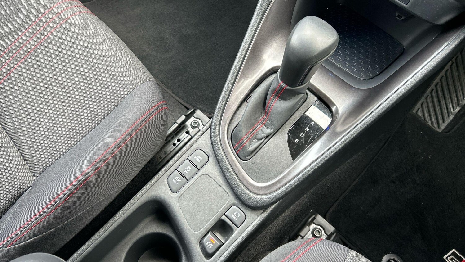 Used Toyota Yaris 2023 for sale - 77574455: Photo 31