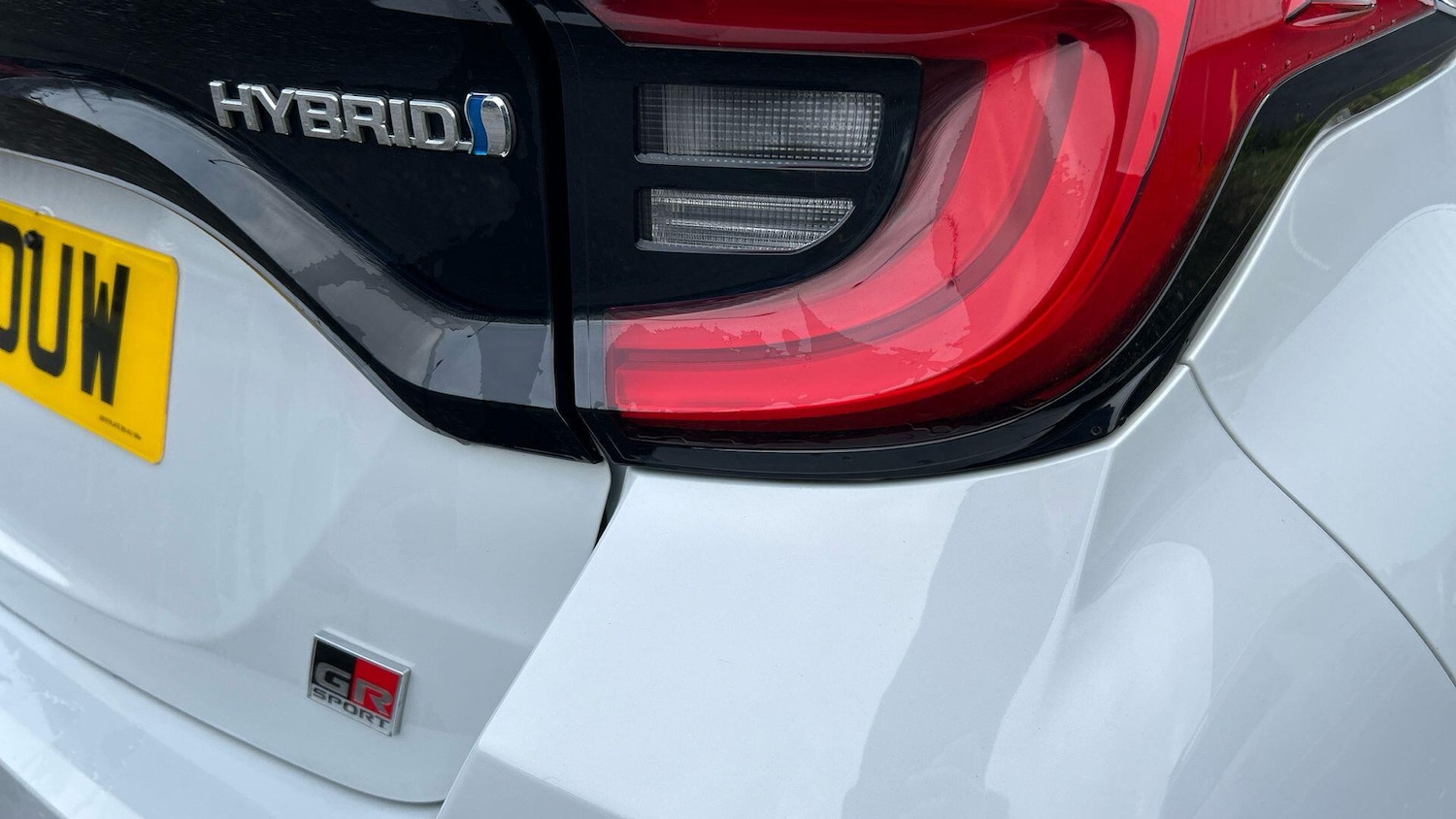 Used Toyota Yaris 2023 for sale - 77574455: Photo 44