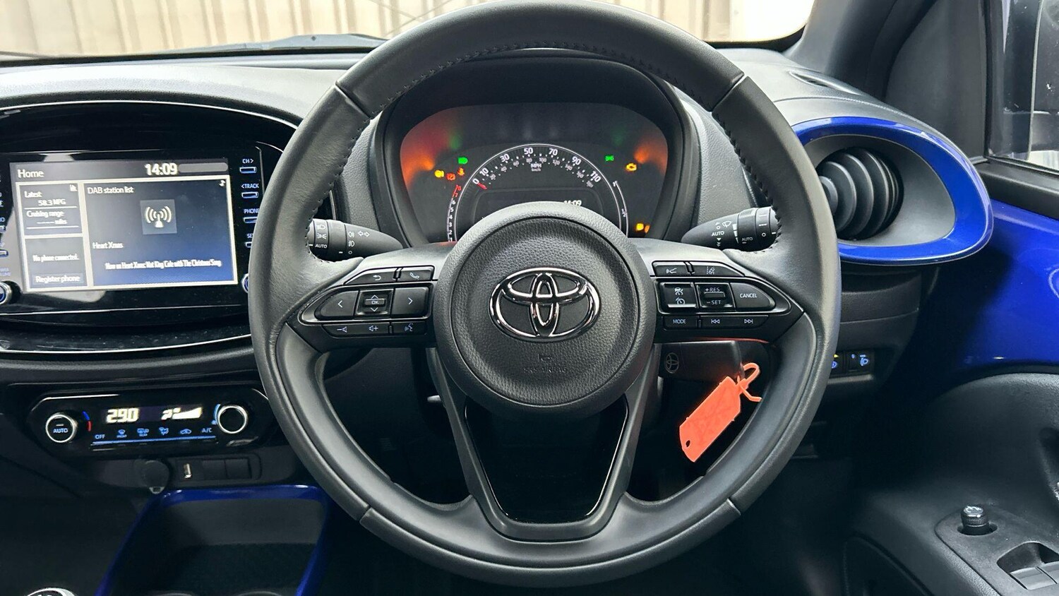 Used Toyota Aygo X 2023 for sale - 76633261: Photo 12