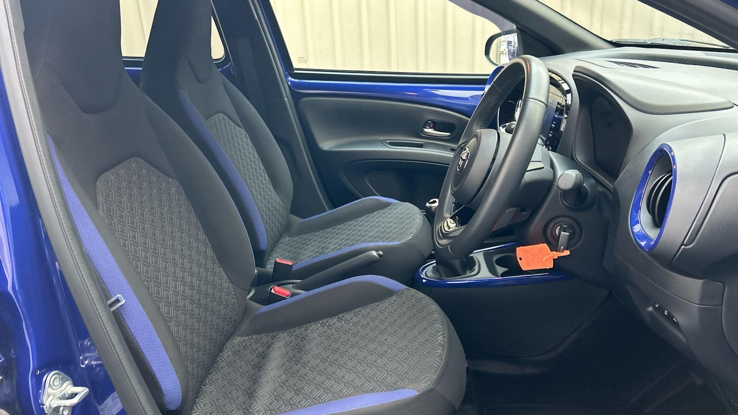 Used Toyota Aygo X 2023 for sale - 76633261: Photo 15