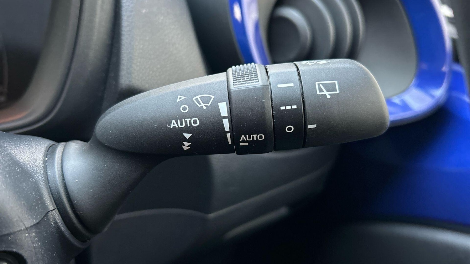 Used Toyota Aygo X 2023 for sale - 76633261: Photo 33