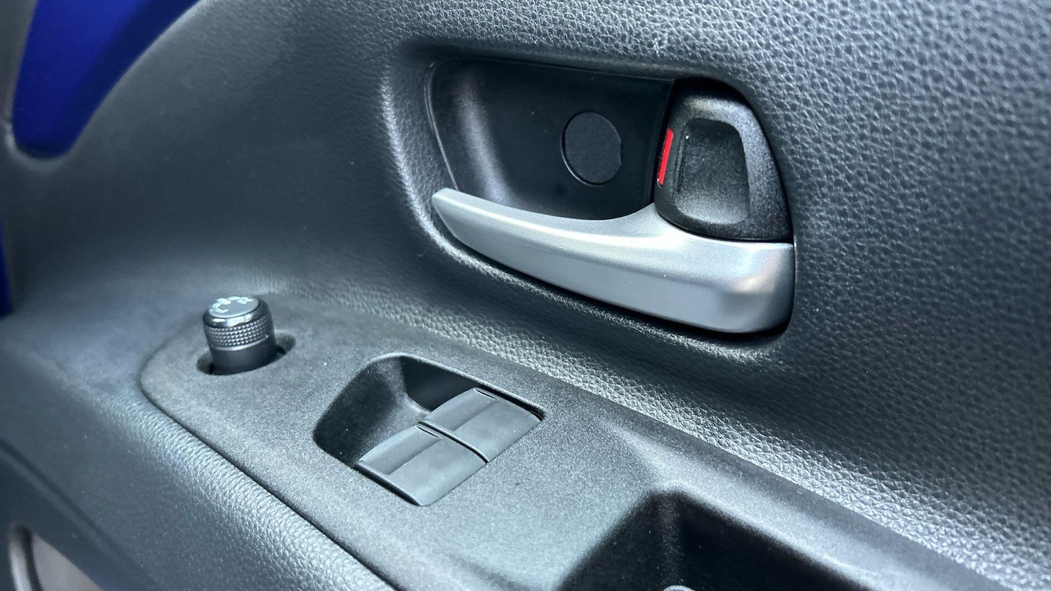 Used Toyota Aygo X 2023 for sale - 76633261: Photo 34