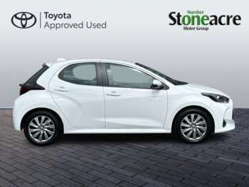 Used Toyota Yaris 2023 for sale - 74585920: Photo