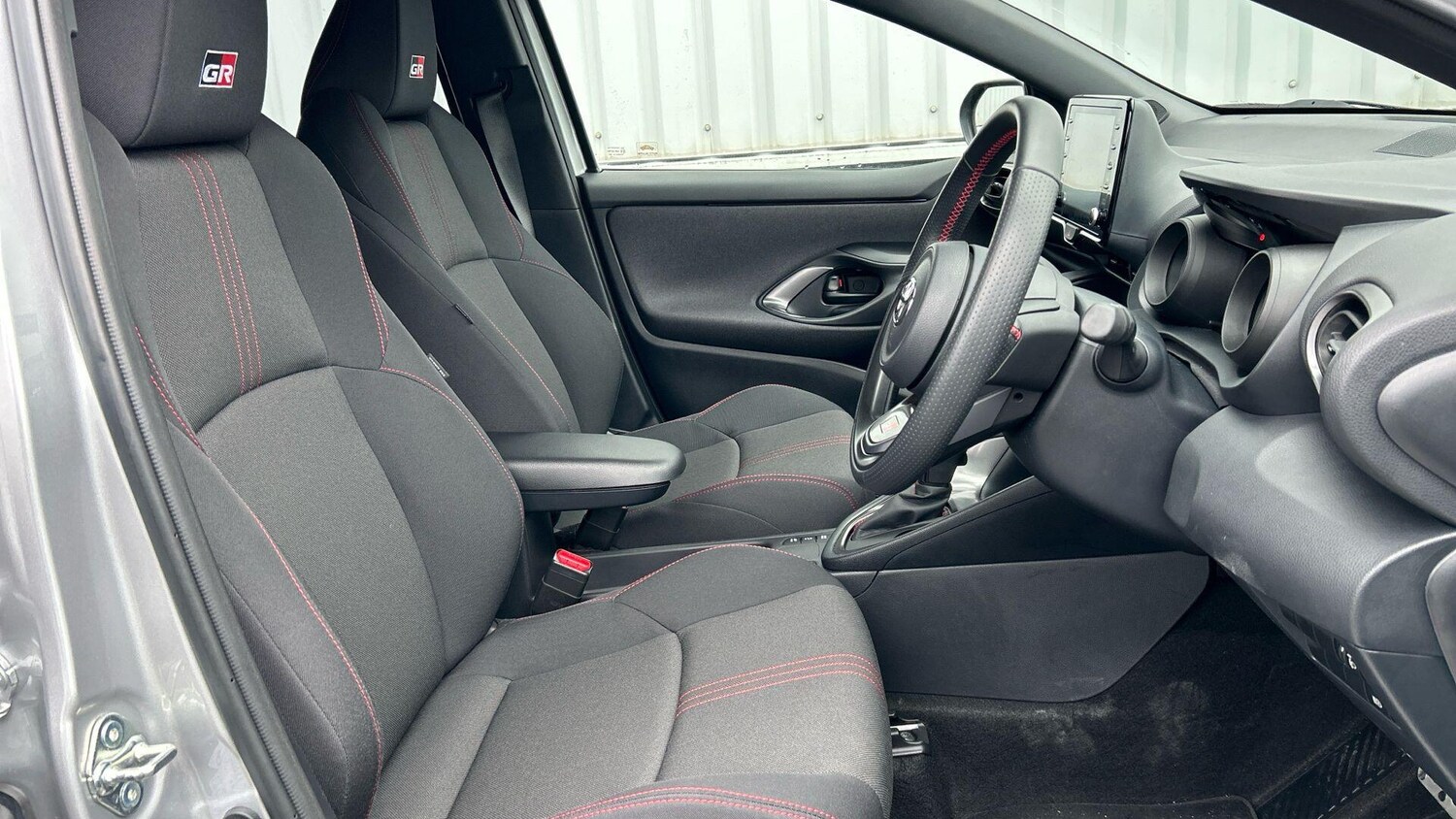 Used Toyota Yaris 2023 for sale - 77549979: Photo 15