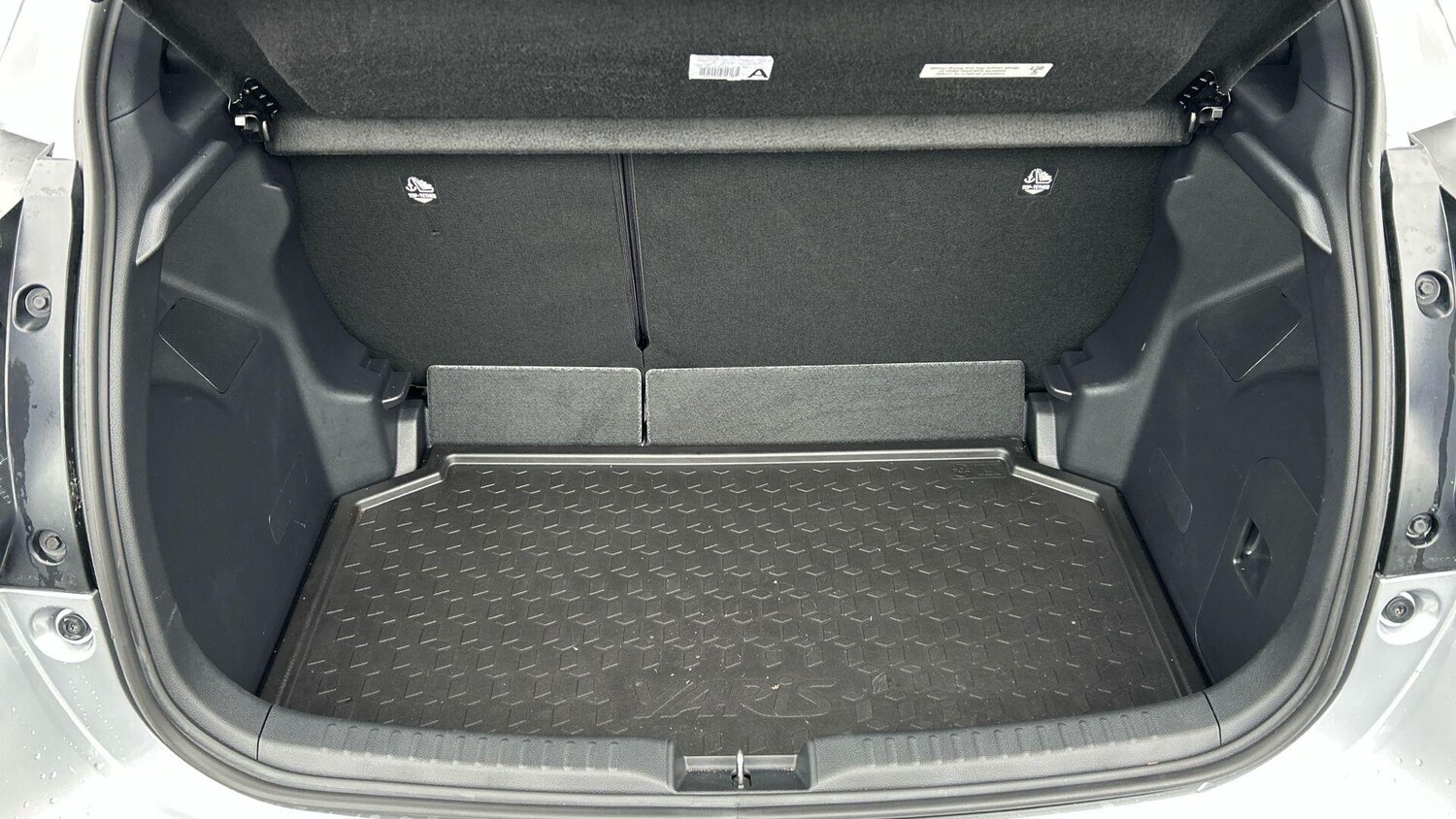 Used Toyota Yaris 2023 for sale - 77549979: Photo 18