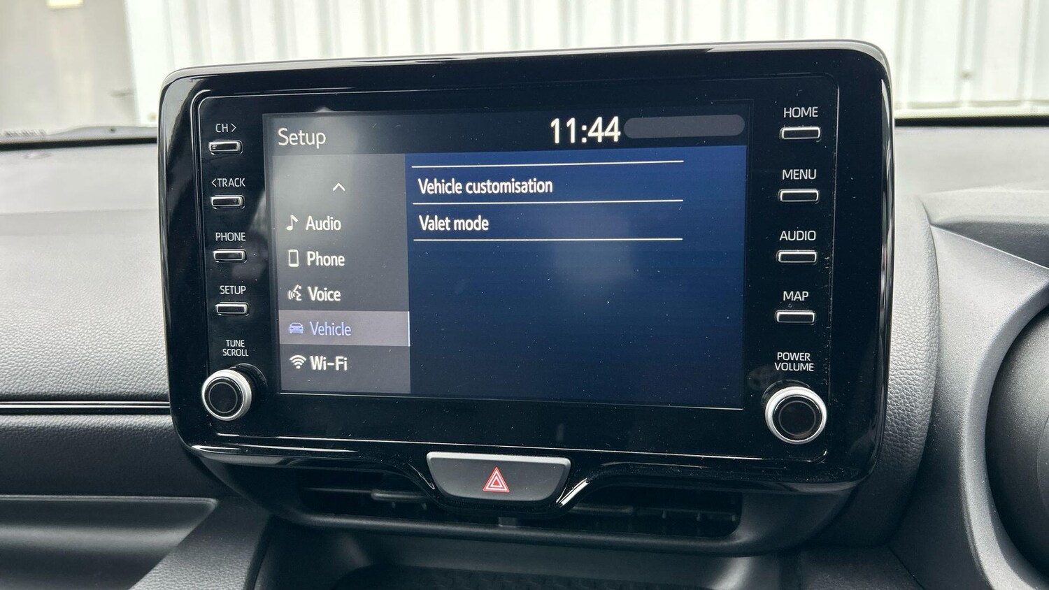 Used Toyota Yaris 2023 for sale - 77549979: Photo 28