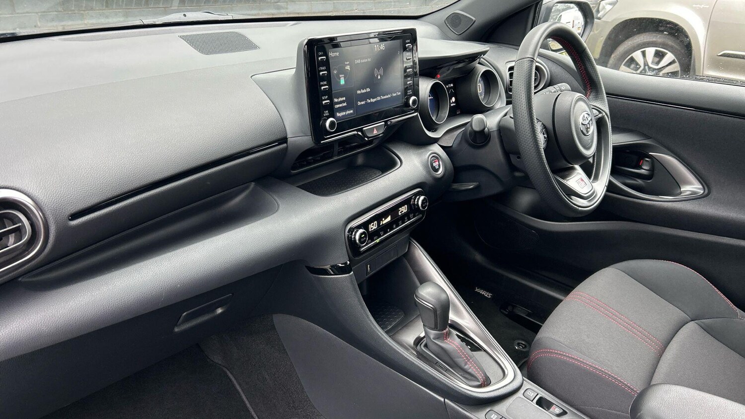 Used Toyota Yaris 2023 for sale - 77549979: Photo 40