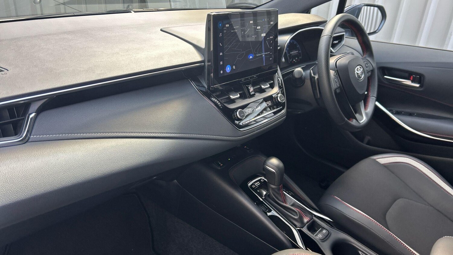 Used Toyota Corolla 2024 for sale - 78170513: Photo 49