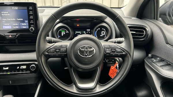 Used Toyota Yaris 2022 for sale - 76269984: Photo 14