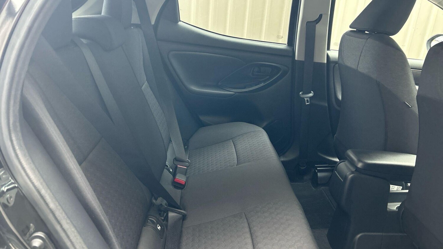 Used Toyota Yaris 2022 for sale - 76269984: Photo 16