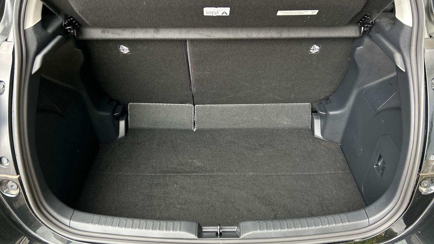 Used Toyota Yaris 2022 for sale - 76269984: Photo 18