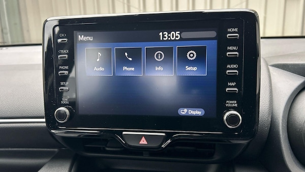 Used Toyota Yaris 2022 for sale - 76269984: Photo 27