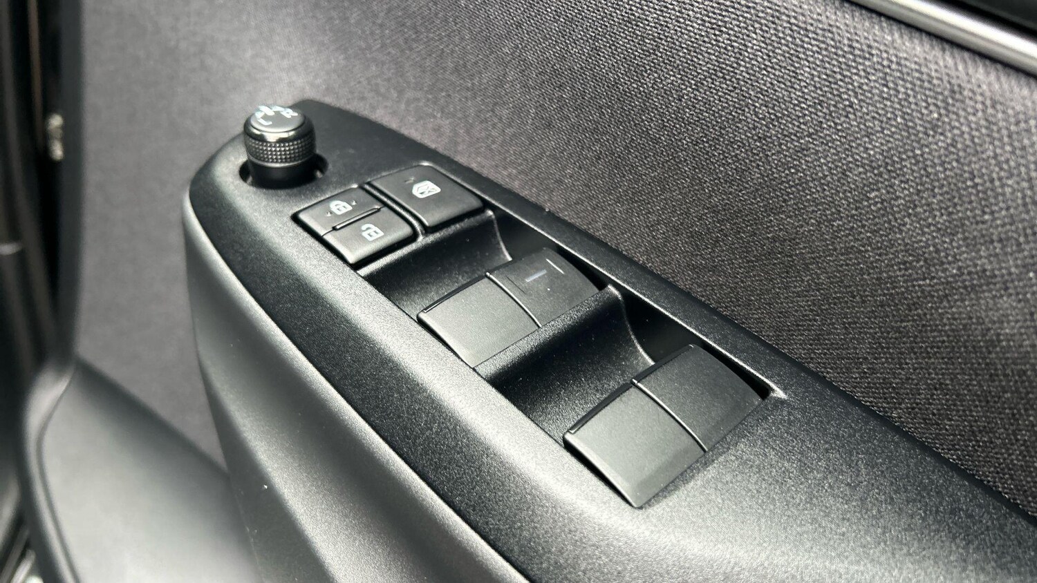 Used Toyota Yaris 2022 for sale - 76269984: Photo 36