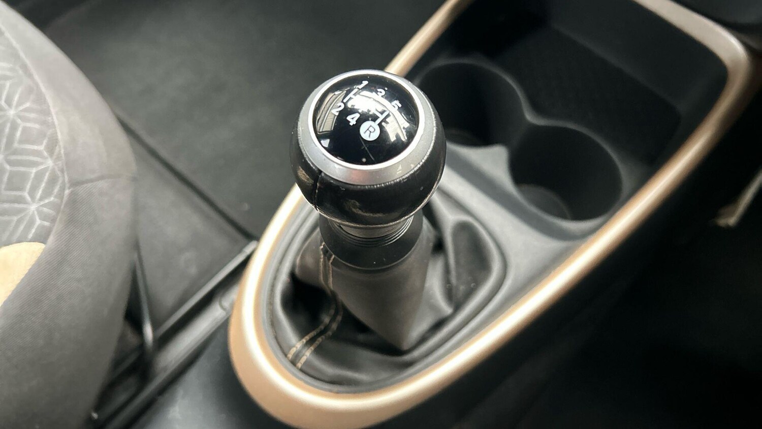 Used Toyota Aygo X 2023 for sale - 77587373: Photo 33